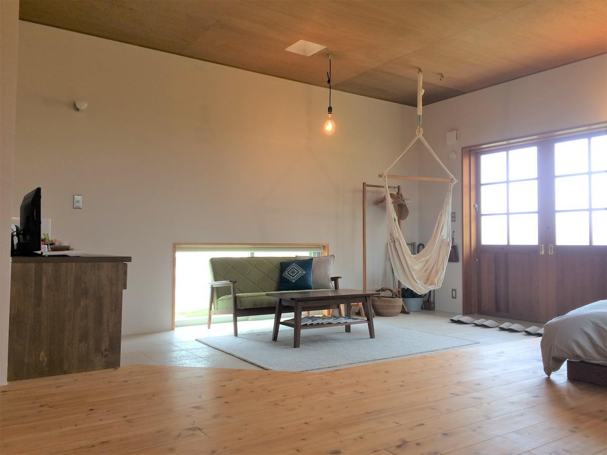 Sumica Bed & Breakfast Okinawa Bagian luar foto